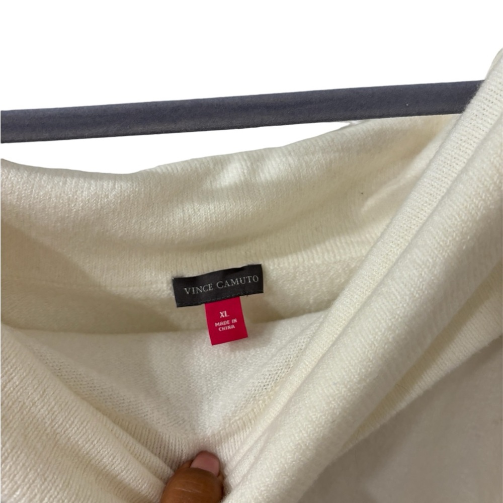VINCE CAMUTO Off The Shoulder Tops - Picture 3 of 5